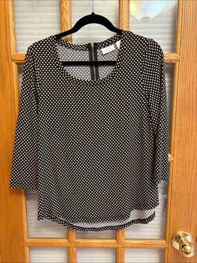 EUC Chico's 1 Polka Dot Scoop Neck Blouse 3/4 sleeves